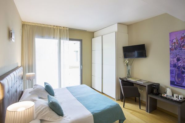 QGAT Restaurants Events & Hotel (Sant Cugat del Vallès)